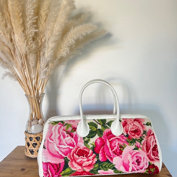 NWOT Clever Carriage Company Bag - Picture 7 of 8